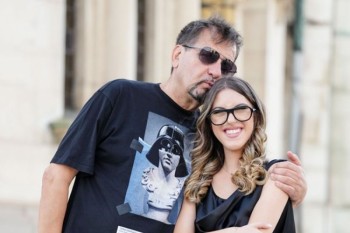 Дъщерята на Ники Кънчев напуска България
