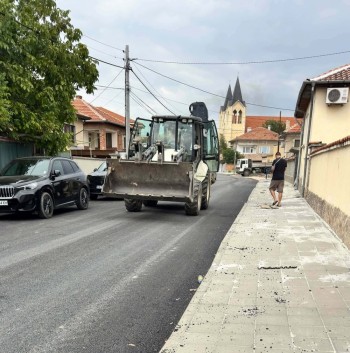 В Калояново ремонтират важни улици